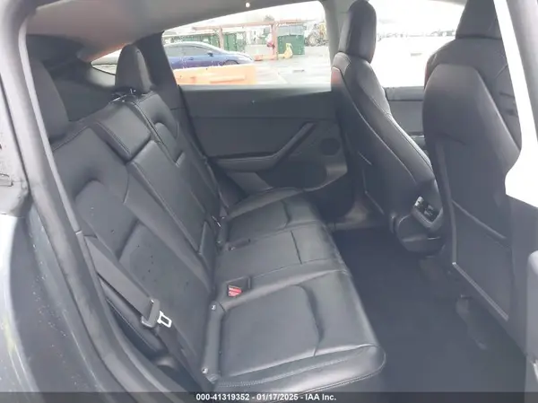 7SAYGDEF6NF397504 2022 TESLA MODEL Y - Image 8