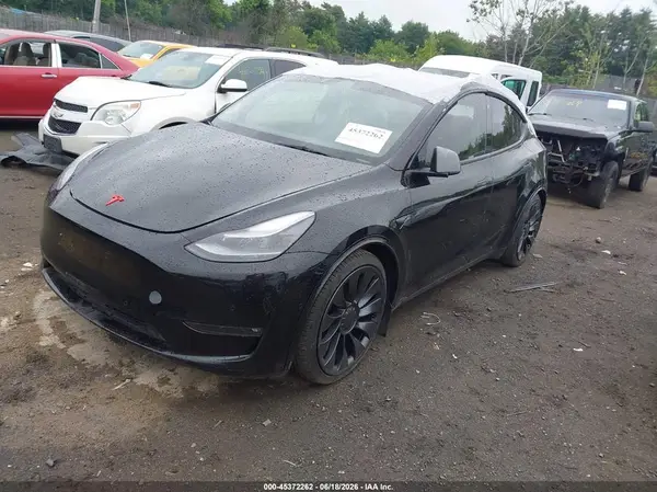 7SAYGDEF6NF397938 2022 TESLA MODEL Y - Image 2