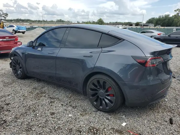 7SAYGDEF6NF398667 2022 TESLA MODEL Y - Image 2