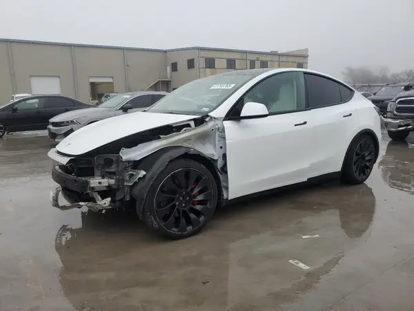 7SAYGDEF6NF399592 2022 TESLA MODEL Y - Image 1