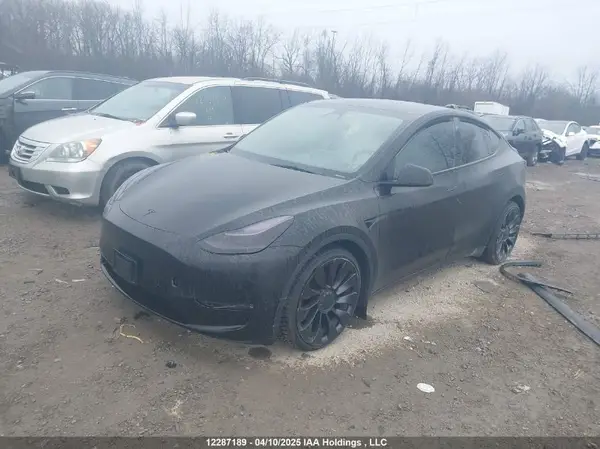7SAYGDEF6NF399916 2022 TESLA MODEL Y - Image 2
