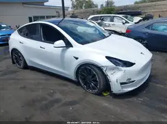 7SAYGDEF6NF404628 2022 TESLA MODEL Y
