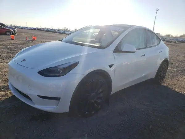 7SAYGDEF6NF407299 2022 TESLA MODEL Y - Image 1