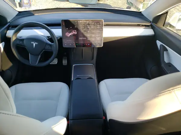 7SAYGDEF6NF407299 2022 TESLA MODEL Y - Image 8