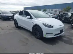 7SAYGDEF6NF407366 2022 TESLA MODEL Y