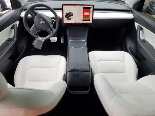 7SAYGDEF6NF439475 2022 TESLA MODEL Y - Image 8
