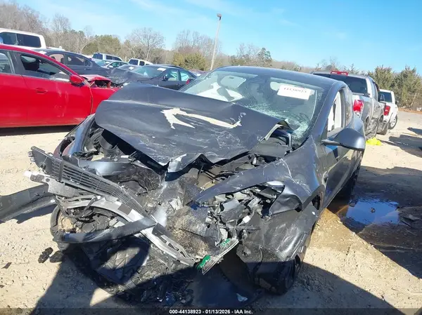 7SAYGDEF6NF443784 2022 TESLA MODEL Y - Image 2