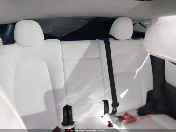 7SAYGDEF6NF443784 2022 TESLA MODEL Y - Image 8