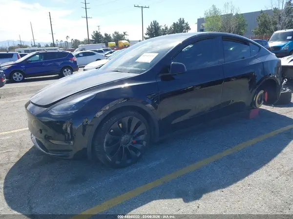 7SAYGDEF6NF446684 2022 TESLA MODEL Y - Image 2