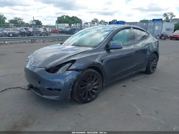 7SAYGDEF6NF448032 2022 TESLA MODEL Y - Image 2