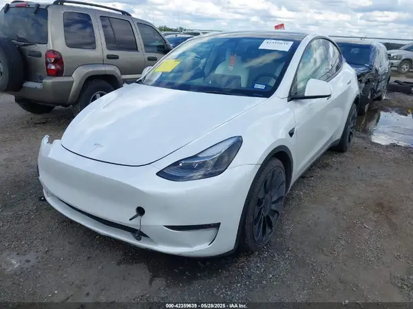 7SAYGDEF6NF449505 2022 TESLA MODEL Y - Image 2