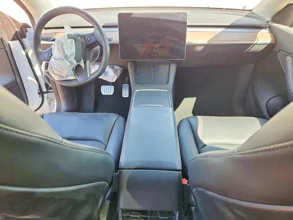 7SAYGDEF6NF452761 2022 TESLA MODEL Y - Image 8