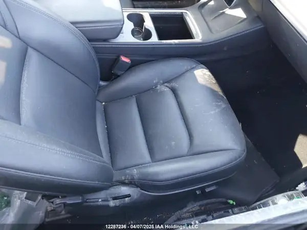 7SAYGDEF6NF464859 2022 TESLA MODEL Y - Image 8