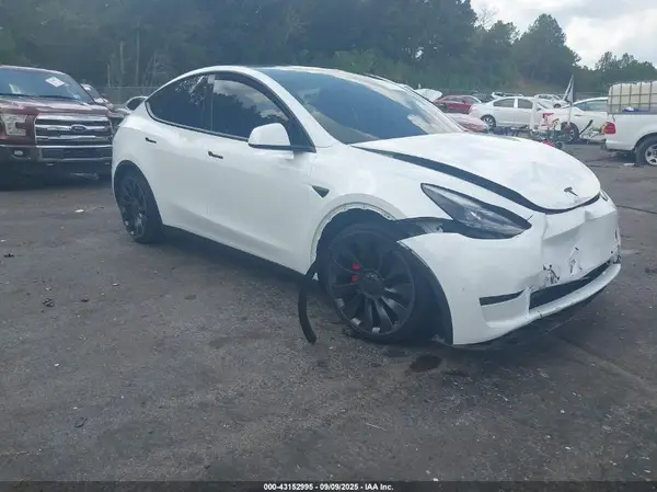 7SAYGDEF6NF467907 2022 TESLA MODEL Y