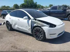 7SAYGDEF6NF469494 2022 TESLA MODEL Y