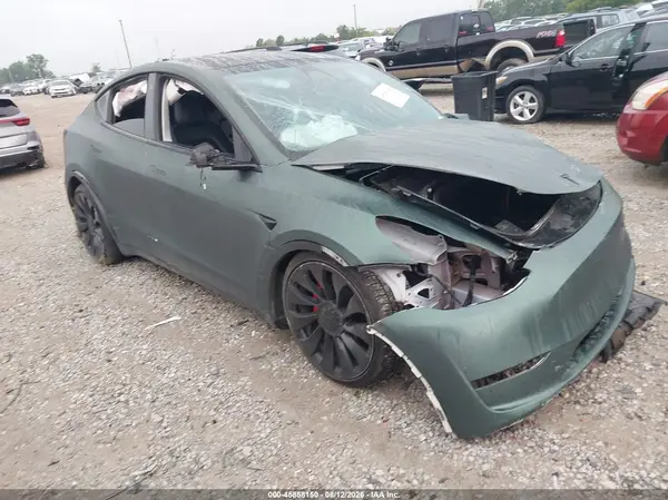 7SAYGDEF6NF484187 2022 TESLA MODEL Y - Image 1