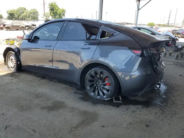 7SAYGDEF6NF492063 2022 TESLA MODEL Y - Image 2
