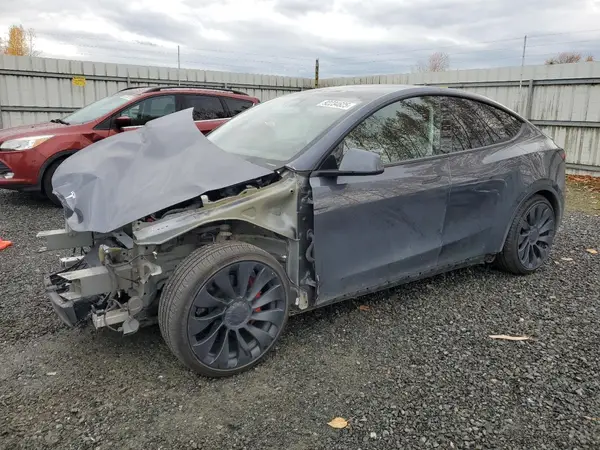 7SAYGDEF6NF492208 2022 TESLA MODEL Y - Image 1