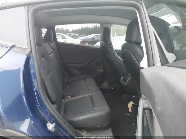 7SAYGDEF6NF492788 2022 TESLA MODEL Y - Image 8