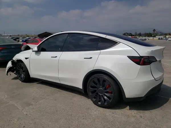 7SAYGDEF6NF493231 2022 TESLA MODEL Y - Image 2