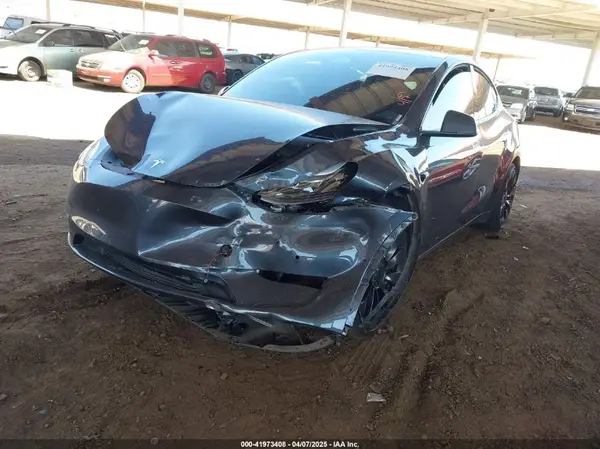 7SAYGDEF6NF494959 2022 TESLA MODEL Y - Image 2