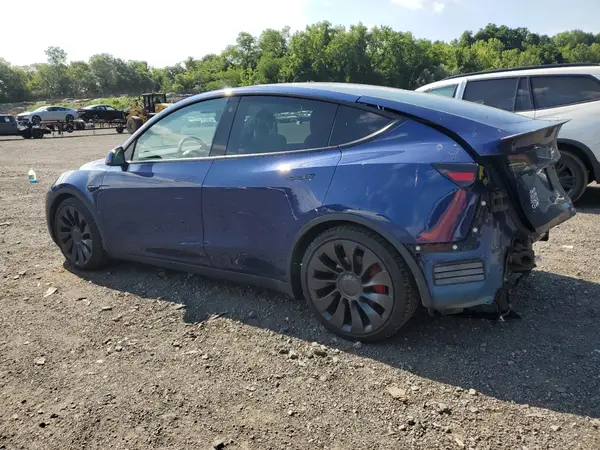 7SAYGDEF6NF502428 2022 TESLA MODEL Y - Image 2