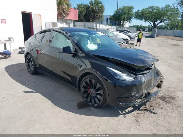 7SAYGDEF6NF505359 2022 TESLA MODEL Y - Image 1