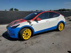 7SAYGDEF6NF507869 2022 TESLA MODEL Y