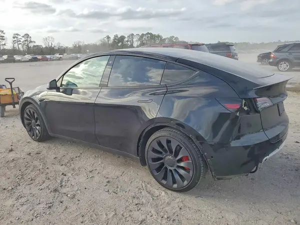 7SAYGDEF6NF508410 2022 TESLA MODEL Y - Image 2