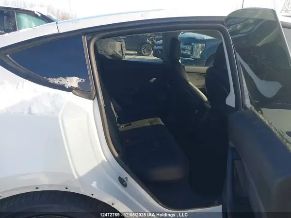 7SAYGDEF6NF508813 2022 TESLA MODEL Y - Image 8