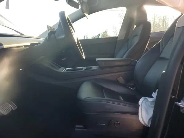 2022 TESLA MODEL Y auction photo 7