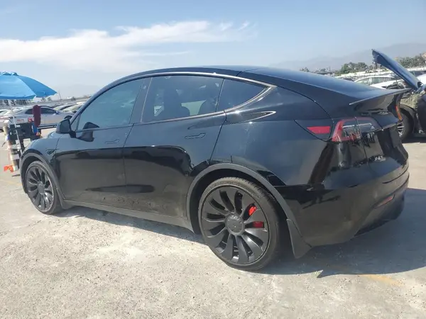 7SAYGDEF6NF524171 2022 TESLA MODEL Y - Image 2