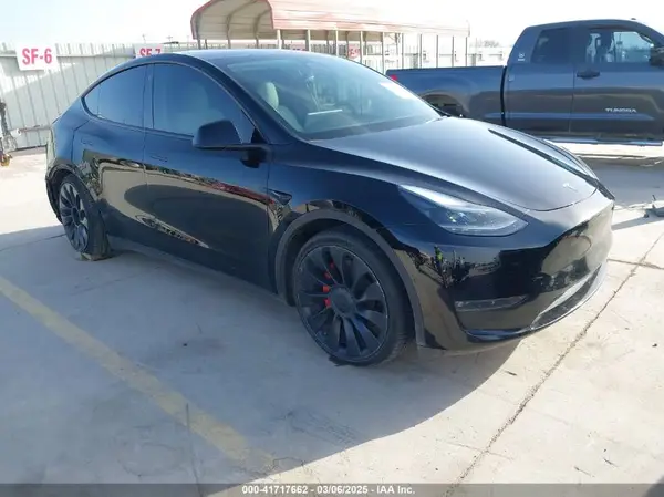 7SAYGDEF6NF532027 2022 TESLA MODEL Y - Image 1