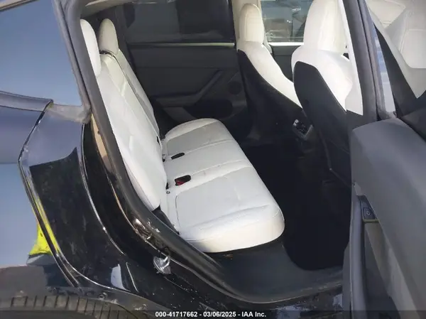7SAYGDEF6NF532027 2022 TESLA MODEL Y - Image 8
