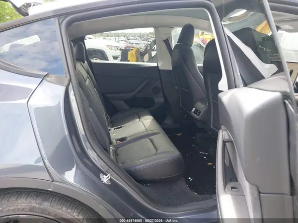 7SAYGDEF6NF533677 2022 TESLA MODEL Y - Image 8