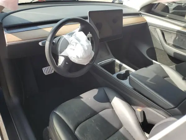 7SAYGDEF6NF537809 2022 TESLA MODEL Y - Image 8