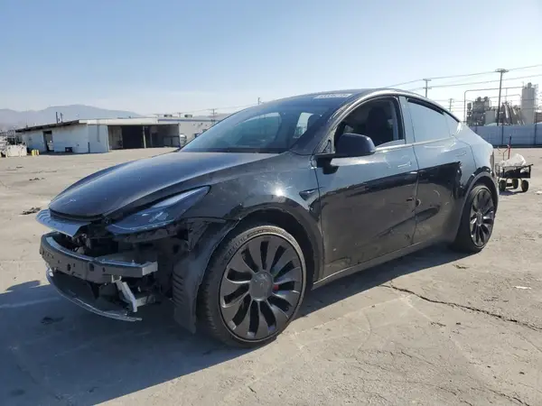 7SAYGDEF6NF551080 2022 TESLA MODEL Y - Image 1