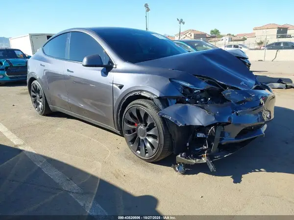 7SAYGDEF6NF552908 2022 TESLA MODEL Y - Image 1