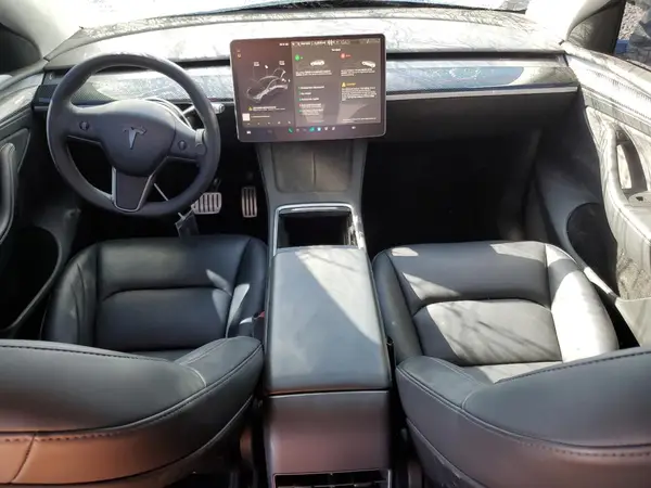 7SAYGDEF6PF584017 2023 TESLA MODEL Y - Image 8