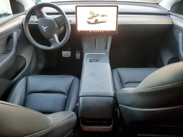 7SAYGDEF6PF590206 2023 TESLA MODEL Y - Image 8