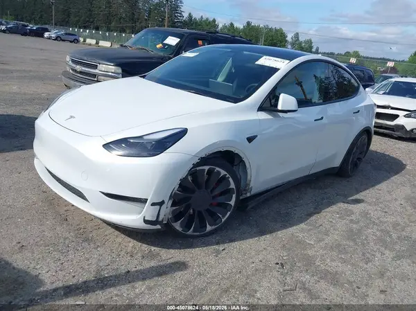7SAYGDEF6PF615153 2023 TESLA MODEL Y - Image 2