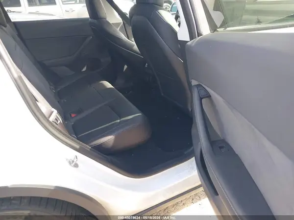 7SAYGDEF6PF615153 2023 TESLA MODEL Y - Image 8