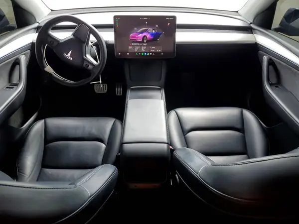 7SAYGDEF6PF622927 2023 TESLA MODEL Y - Image 8