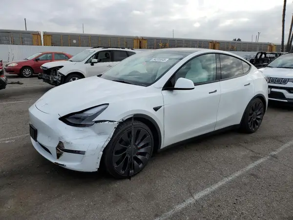 7SAYGDEF6PF623463 2023 TESLA MODEL Y - Image 1
