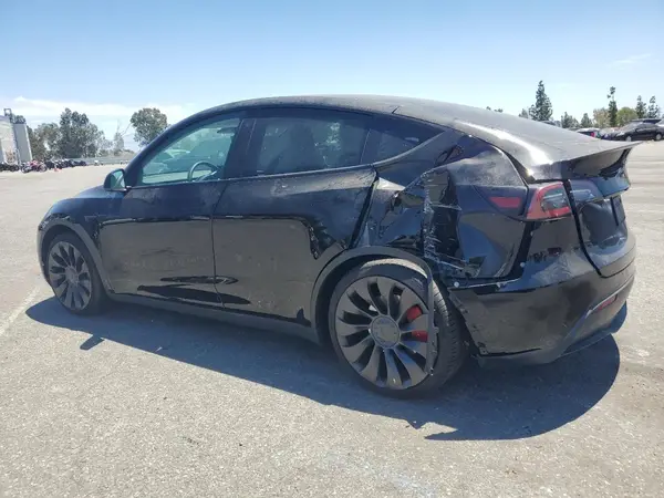 7SAYGDEF6PF635354 2023 TESLA MODEL Y - Image 2