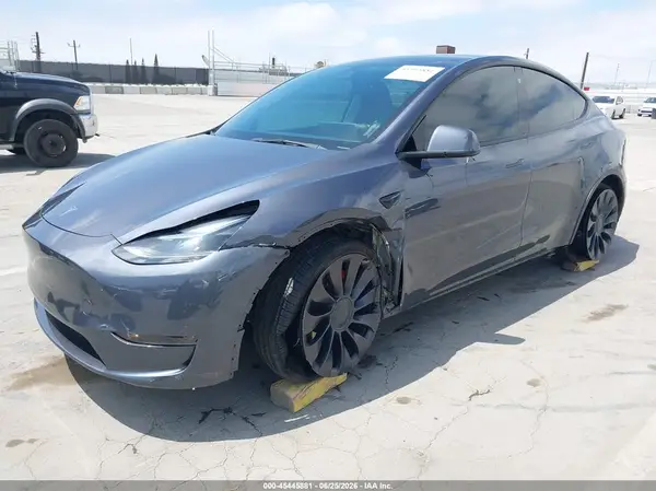7SAYGDEF6PF643793 2023 TESLA MODEL Y - Image 2