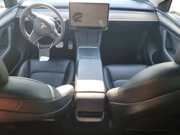 7SAYGDEF6PF646595 2023 TESLA MODEL Y - Image 8