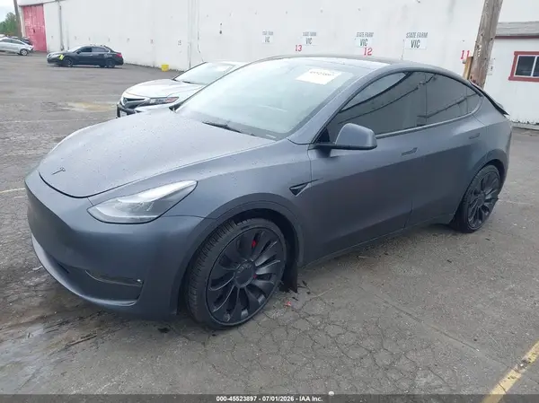 7SAYGDEF6PF668595 2023 TESLA MODEL Y - Image 2