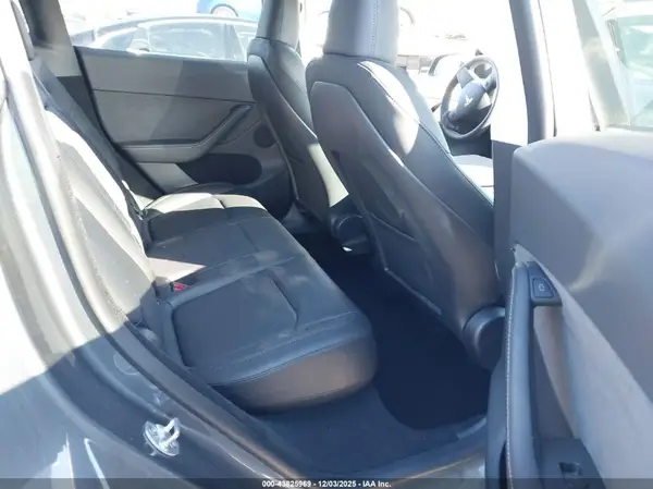 7SAYGDEF6PF702678 2023 TESLA MODEL Y - Image 8
