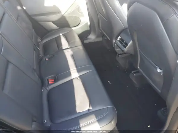 7SAYGDEF6PF702745 2023 TESLA MODEL Y - Image 8